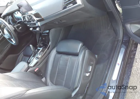 2019 BMW X4 xDrive30I z USA, uszkodzony, nr VIN 5UXUJ3C54KLG52016